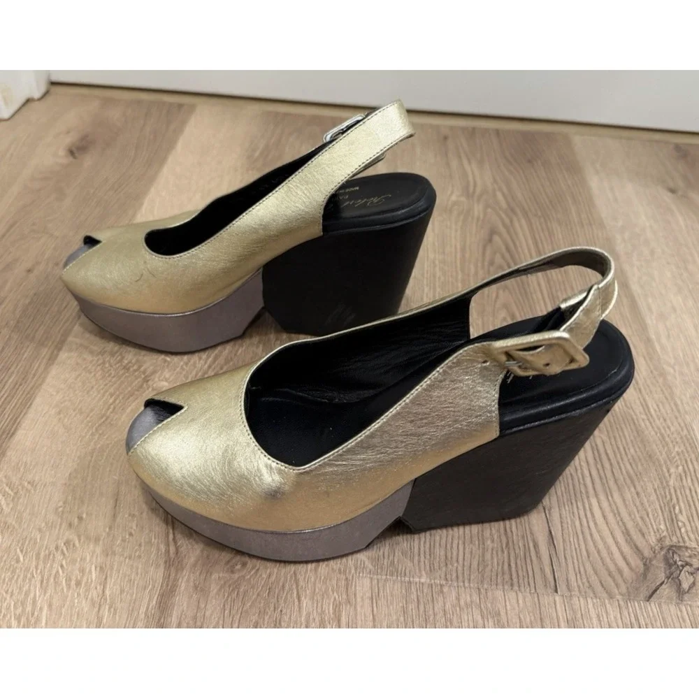 Robert Clergerie Dylan Platform Wedge Slingback Peeptoe Heels EU 36.5 Metallic